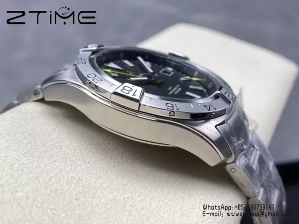 Breitling Avenger Automatic GMT 44 BLS Factory 1:1 Best Edition Black Dial SS Bracelet - Super Clone Watch | 1:1 Best Version