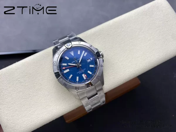 Breitling Avenger Automatic GMT 44 BLS Factory 1:1 Best Edition Blue Dial SS Bracelet - Super Clone Watch | 1:1 Best Version