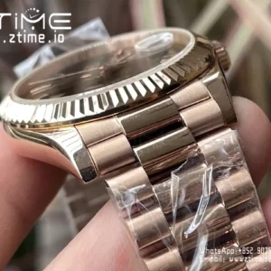 Rolex Day Date 40 RG 228235 KF 1:1 Best Edition Brown Roman Dial  (Gain Weight) - Super Clone Watch | 1:1 Best Version