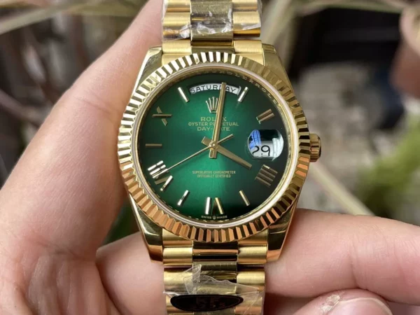 Rolex Day Date 40 YG 228238 KF 1:1 Best Edition Green Ombre Dial (Gain Weight) - Super Clone Watch | 1:1 Best Version