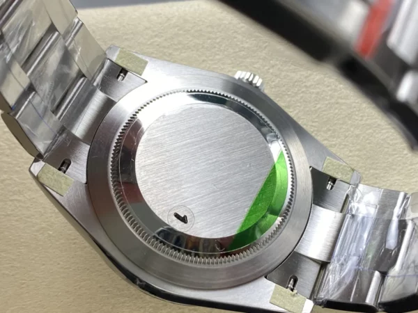 Rolex Oyster Perpetual 124300 41mm VSF 1:1 Best Edition 904L Steel Black Dial on SS Bracelet - Super Clone Watch | 1:1 Best Version