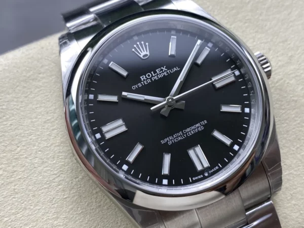Rolex Oyster Perpetual 124300 41mm VSF 1:1 Best Edition 904L Steel Black Dial on SS Bracelet - Super Clone Watch | 1:1 Best Version