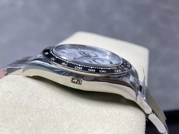 Rolex Daytona 126500 VSF 1:1 Best Edition 904L Steel White Dial on SS Braclet DD4131 V4 - Super Clone Watch | 1:1 Best Version