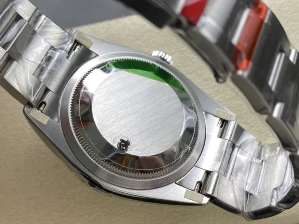 Rolex Oyster Perpetual 126000 36mm VSF 1:1 Best Edition 904L Steel Black Dial on SS Bracelet - Super Clone Watch | 1:1 Best Version