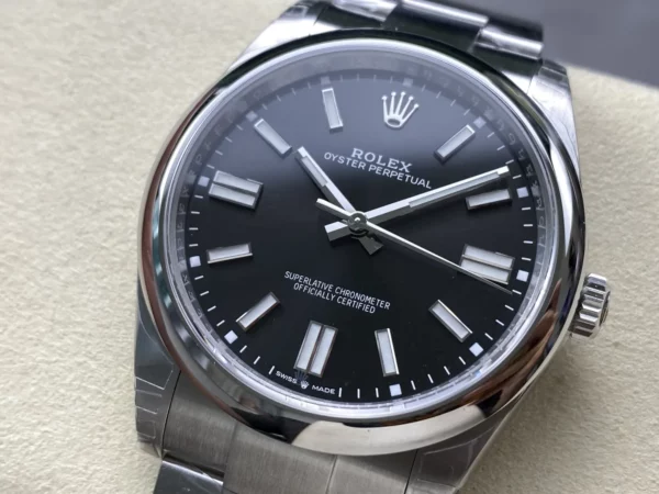 Rolex Oyster Perpetual 124300 41mm VSF 1:1 Best Edition 904L Steel Black Dial on SS Bracelet - Super Clone Watch | 1:1 Best Version