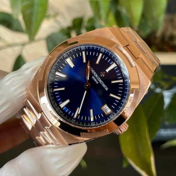 VC Overseas 4500V RG 8F 1:1 Best Edition Blue Dial on RG Bracelet A5100 - Super Clone Watch | 1:1 Best Version