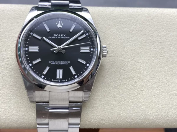 Rolex Oyster Perpetual 124300 41mm VSF 1:1 Best Edition 904L Steel Black Dial on SS Bracelet - Super Clone Watch | 1:1 Best Version
