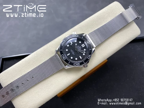 Omega Seamaster 300m 210.30.42.20.01.010 42mm VSF 1:1 Best Edition Black Dial A8806 - Super Clone Watch | 1:1 Best Version