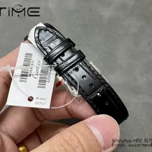 Cartier Santos Dumont WSSA0011 Large F1 Factory 1:1 Best Edition white Dial  Quartz - Super Clone Watch | 1:1 Best Version