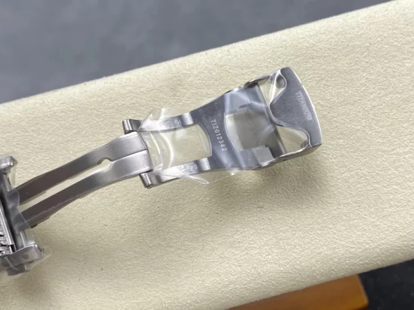 OMEGA Seamaster 300 "No Time to Die" Limited Edition VSF 1:1 Best Edition on Titanium Mesh Bracelet SA8806 Super Clone V6 - Super Clone Watch | 1:1 Best Version