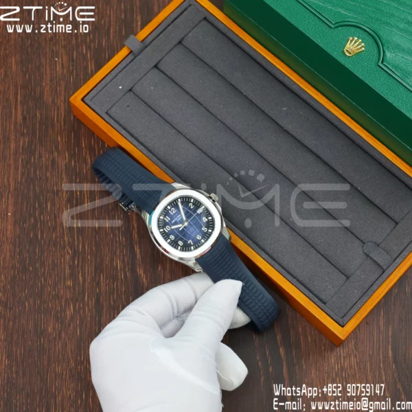 PP Aquanaut 5168G 42mm SS APWF 1:1 Best Edition Blue Dial on Blue Rubber Strap (Weighted) - Super Clone Watch | 1:1 Best Version