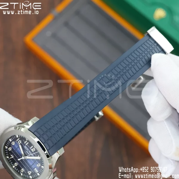 PP Aquanaut 5168G 42mm SS APWF 1:1 Best Edition Blue Dial on Blue Rubber Strap (Weighted) - Super Clone Watch | 1:1 Best Version
