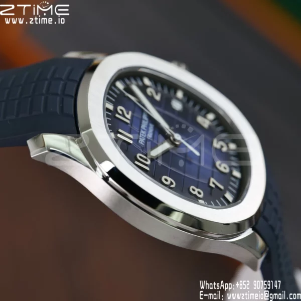 PP Aquanaut 5168G 42mm SS APWF 1:1 Best Edition Blue Dial on Blue Rubber Strap (Weighted) - Super Clone Watch | 1:1 Best Version
