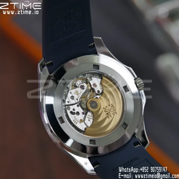 PP Aquanaut 5168G 42mm SS APWF 1:1 Best Edition Blue Dial on Blue Rubber Strap (Weighted) - Super Clone Watch | 1:1 Best Version